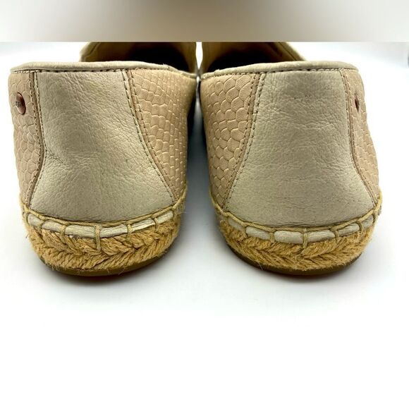 UGG Australia Beige Metallic Espadrille Flats SZ 8/250 - Picture 8 of 12
